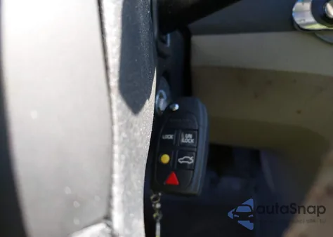 2006 Volvo Xc70 2.5T/Volvo Ocean Race Edition from USA, damaged, VIN YV4SZ592561230133